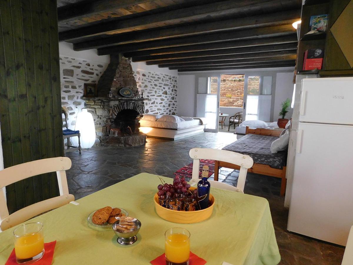 Arokaria Hideaway Suites Krotiri 外观 照片